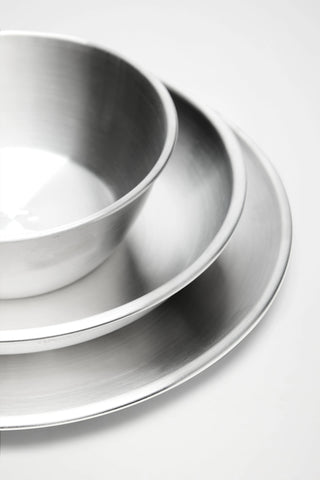 Stainless Steel 2-Pack Deep Plates